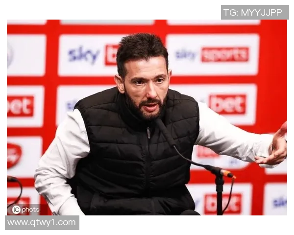 瓦伦西亚教练:目前球队状态低迷,需调整心态重振军心 瓦伦西亚教练:目前球队状态低迷,需调整心态重振军心